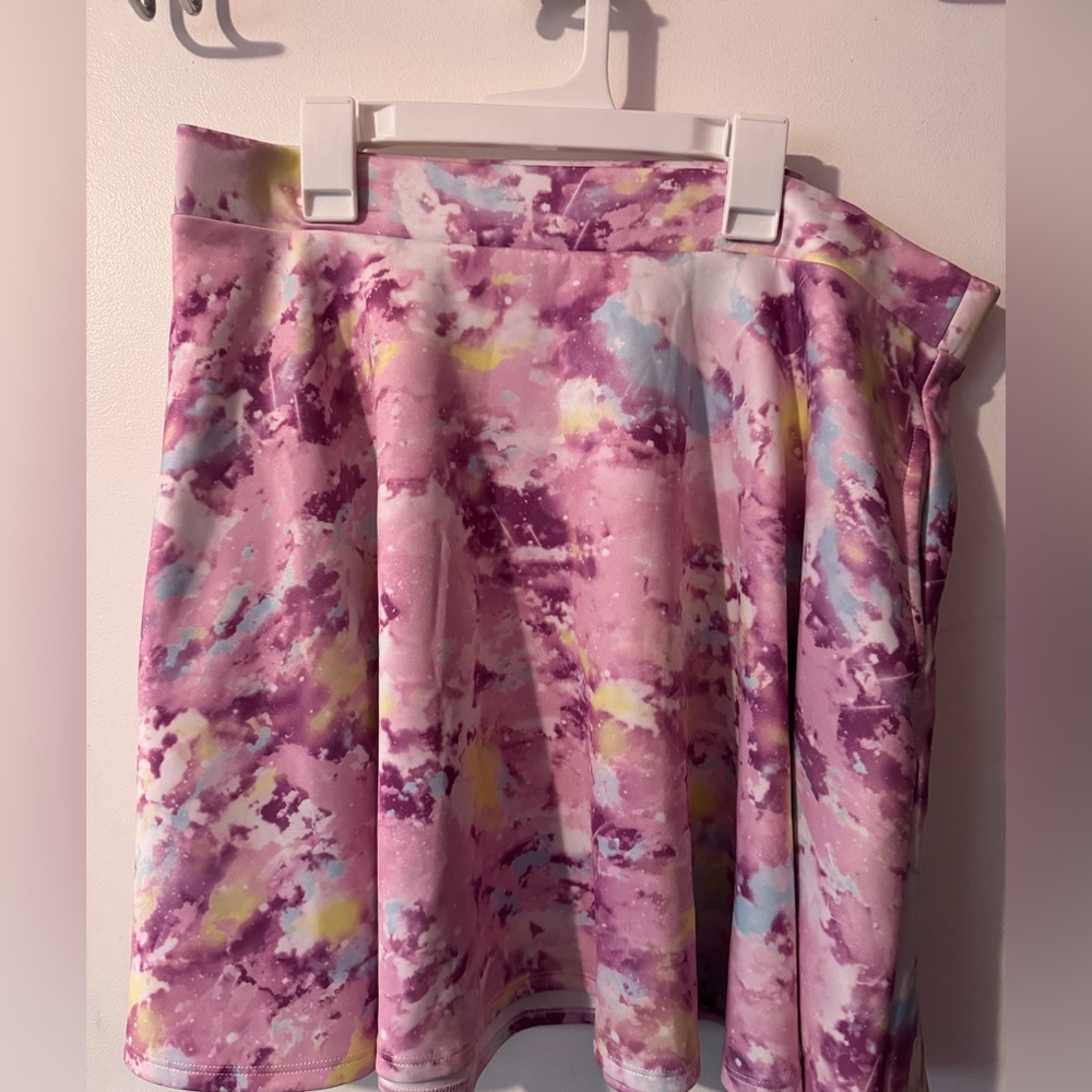 Hot topic Pastel Galaxy Print Skater Skirt plus size 0 (12/14)